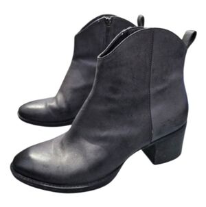 Clarks Sz 9.5 Women Leather Narrative Movie Act Boot Grey Black